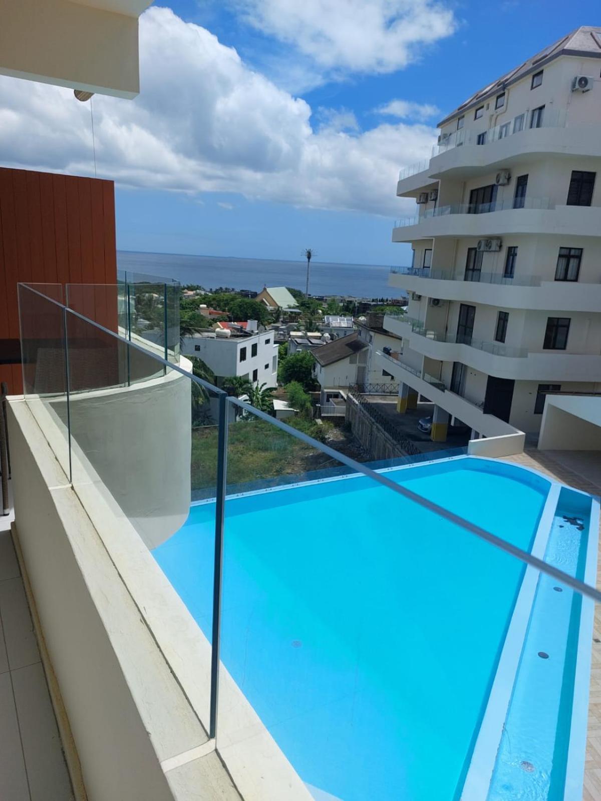 Seaview Cozy Nest Apartment Flic-en-Flacq エクステリア 写真